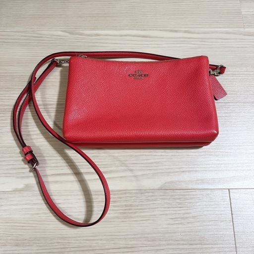 COACH ショルダーバッグ ペブルドレザー ピンク　ダブルジップ レイラ 