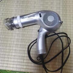 ドライヤー