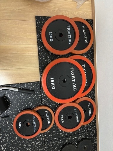 ベンチプレスセット（107.5kg）、ダンベル、バーベル