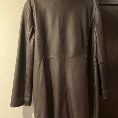 《最終セール》本革コートの画像