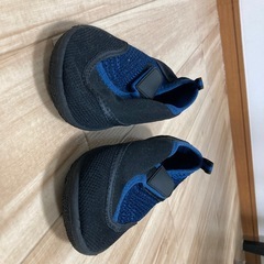 子供用靴の画像