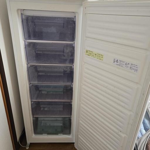 シャープ　冷凍庫　167L