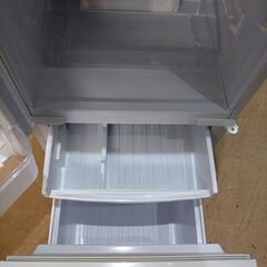 11/20SHARP 冷蔵庫 SJ-D14C-W 2017年製 137L 単身サイズ