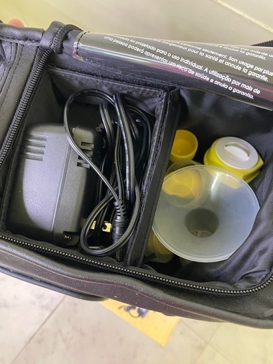 ベビー用品　超貴重　電動搾乳機