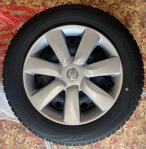 165/70R14【ブリヂストン】スタッドレスタイヤ4本セット(ホイール付き)