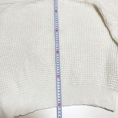 新品 レディース フード付きニット パーカー 白 Mの画像