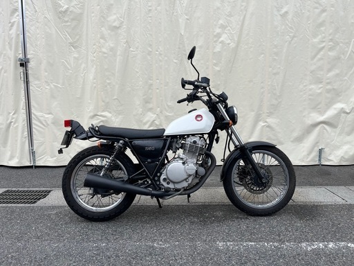 自賠責8年4月まで  グラストラッカー