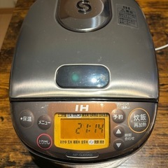 象印　3合炊き炊飯器