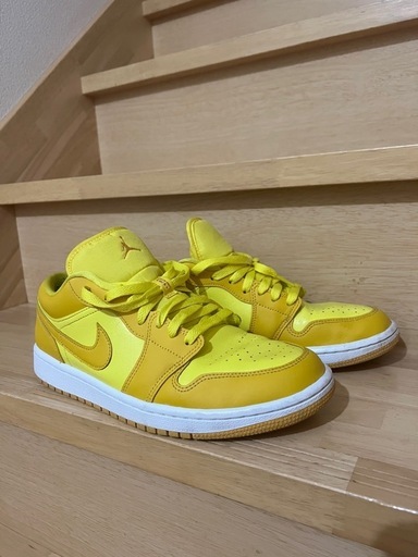 NIKE JORDAN 1 low sunny イエロー スニーカー 