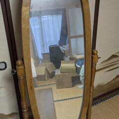 アンティークな姿見
