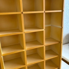 アンティーク風コレクション棚 の画像