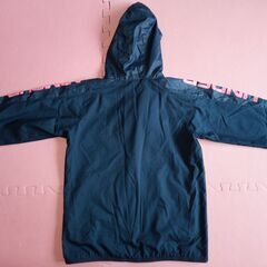 130サイズくらい　YSMサイズ　アンダーアーマー　UNDER ARMOUR ウィンドブレーカーの画像