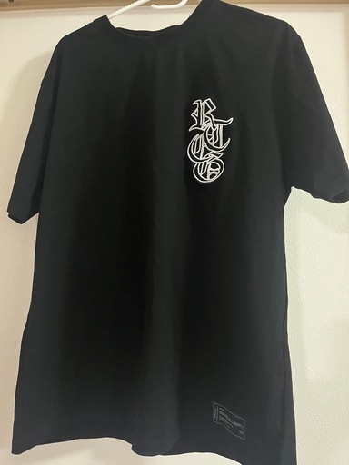 アダムスジャグラーTシャツ