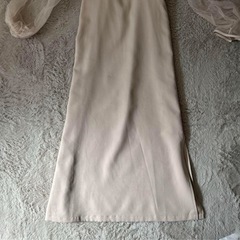 女性用ロングドレスの画像