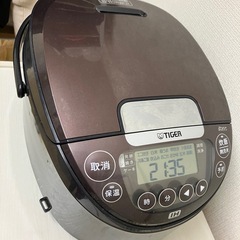 【2022年製】５号炊き炊飯器【炊きたて JPW-C100】　