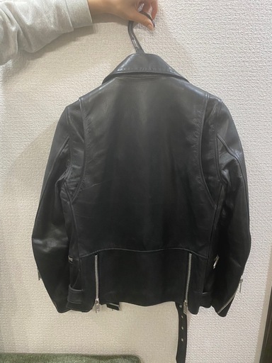 クリスチャンダダ　レザー