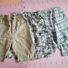 140サイズ　夏用ズボン　ハーフパンツ　5着の画像