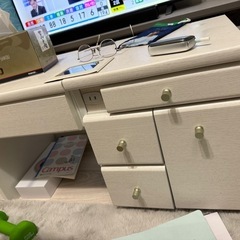 ドレッサー