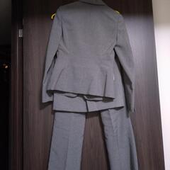 洗えるスーツ３点セット　５号　Ｓサイズの画像
