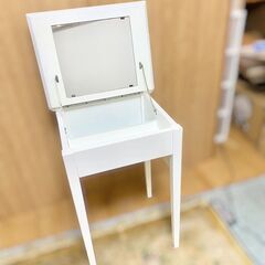 ドレッサー　無料　白