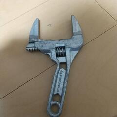 モーターレンチ