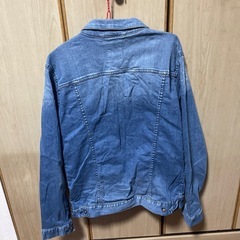 デニムジャケットの画像