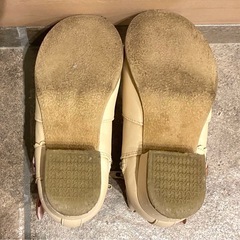 【中央線国立駅】子ども ホワイトブーツ 17cmの画像