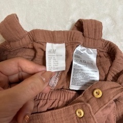 H&M くすみカラー　サロペット　ロンパース　の画像