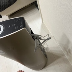 Sharp イオンプラズマクラスタースリムイオンファンの画像