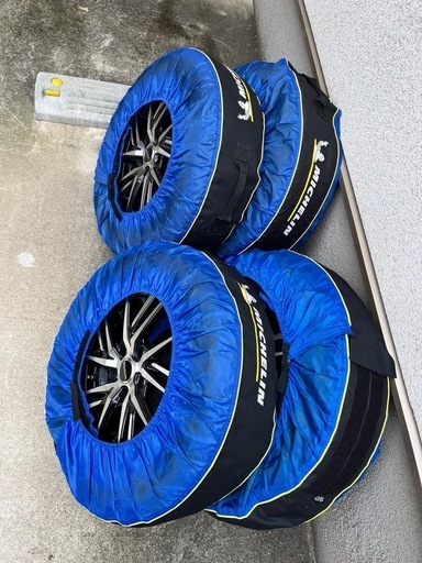 【取引済】スタッドレスタイヤ&ホイール YOKOHAMA iceGUARD セレナ