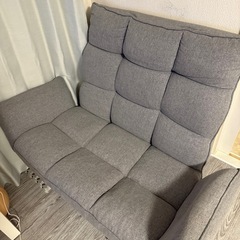 2人掛けグレーソファー