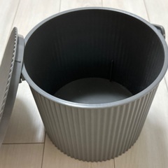 未使用完売品★オムニウッティー　(おむつ入れ、園芸に)の画像