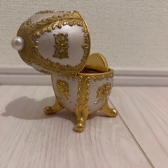 卵型ジュエリーボックス　オルゴール　エッグアート　の画像