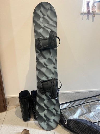 スノーボード、ブーツ、ボードケースフルセット