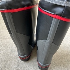 安全靴 防水 黒色の画像