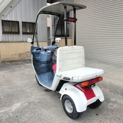 ホンダのジャイロキャノピー綺麗な車体のデッキタイプ。の画像