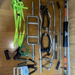 アイロテックマルチパワーラック プレート130キロ　ダンベル20キロ アタッチメント　その他多数　iROTEC ラットプル　筋トレの画像