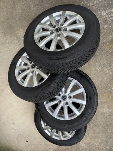 オールシーズンタイヤホイルセット