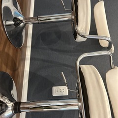 カウンターチェア2脚セットの画像