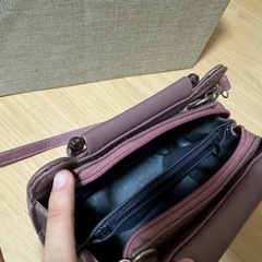 可愛らしいパステルピンクの花柄バッグ - 美品中