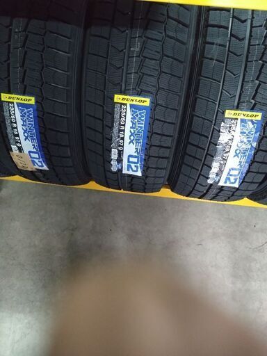 ダンロップ WM02 235/50R18 4本セット