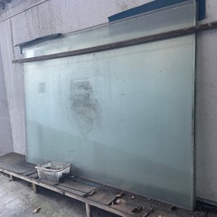 お譲り先決定‼️‼️ガラス板　倉庫　DIY 小屋