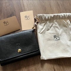 値下げ！イルビゾンテ IL BISONTE 財布　二つ折り財布