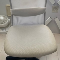 デスクチェア