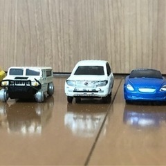 ミニカー① ９個
