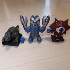ウルトラマン　チキチキモンスター　3体