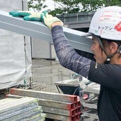 荷揚げスタッフ／働きながら健康管理ができる！学生さん・未経験の方...