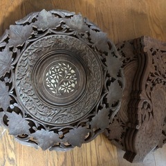 タイ 木彫り 
アクセントテーブルの画像