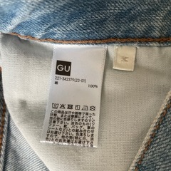 GU 婦人M ストレートデニムの画像