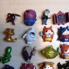 ③妖怪ウォッチ　ガチャガチャ　カプセル21体の画像